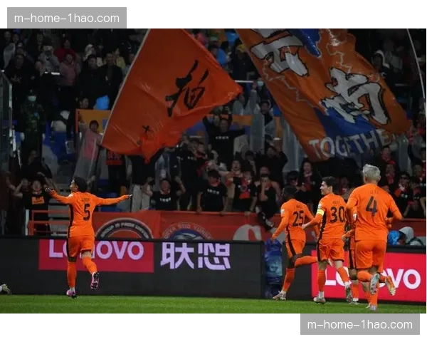 云南玉昆防线身后空当频遭利用 中卫转身速度成明显短板